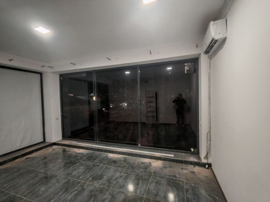 Сдаются 2 помещения.На рынке Ойдин.