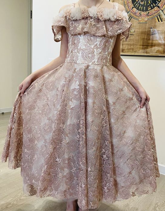 Продам платье в пол б/у