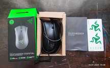 Геймърска мишка Razer DeathAdder Essential
