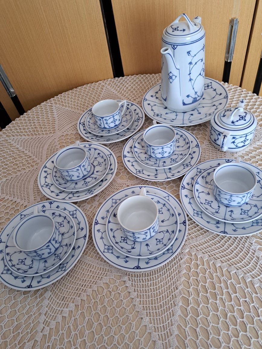Порцеланов сервиз за кафе