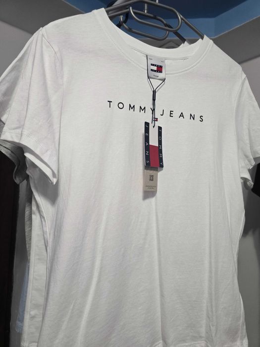 Tommy Hilfiger , Ralph Lauren etc.