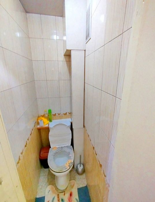 Квартира продаётся Чиланзар 25 квартал 1в2/3/5 меб тех 42м2 2*6 бал