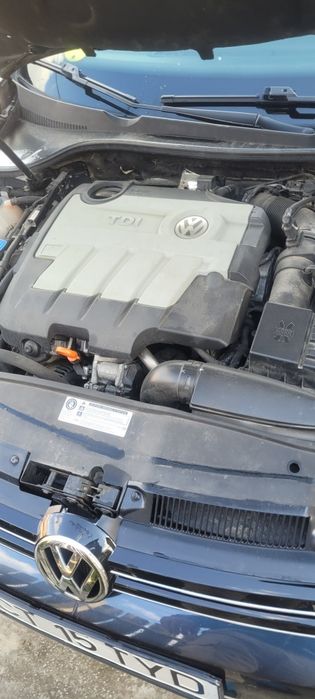 Vând golf 6 2.0 tdi 140 cai