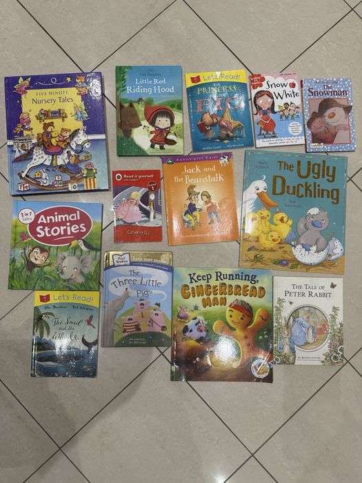 Книжки английски Peter the rabbit,Peppa Pig;DVD Barbie,Snowman,Tomas