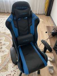 Игровой кресло DxRacer