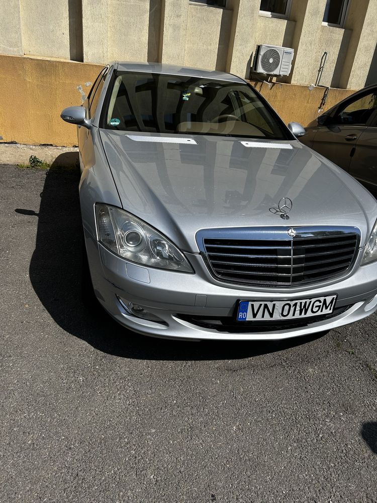 Mercedes S class 320