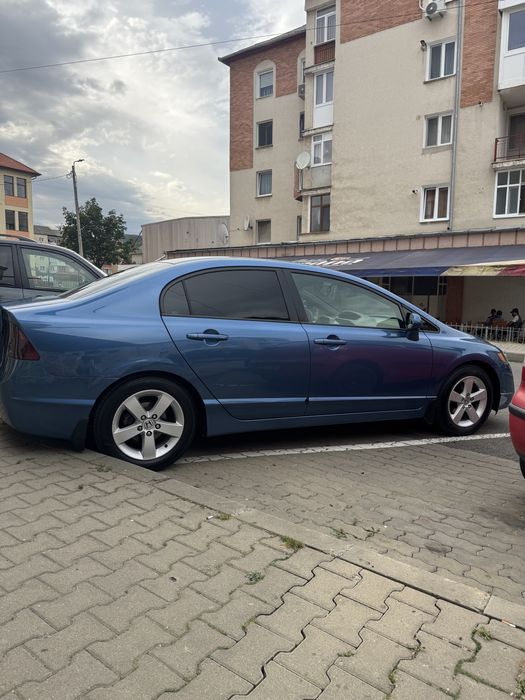 Honda civic 1.8 automat avariat