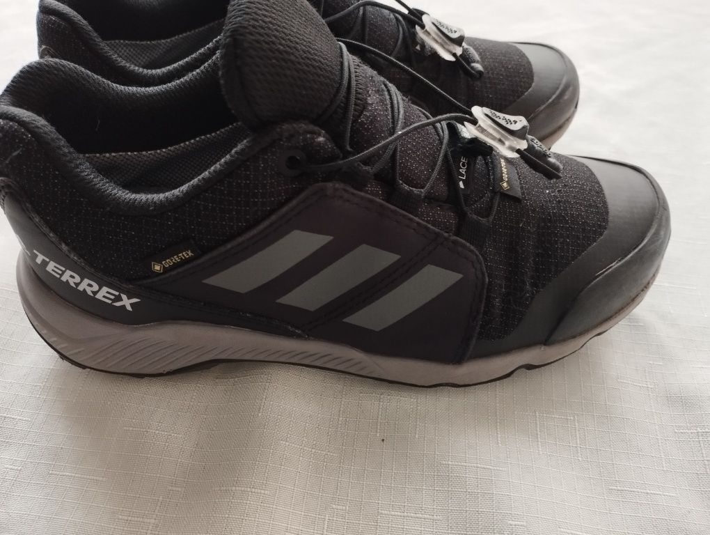Маратонки,Адидас  Adidas