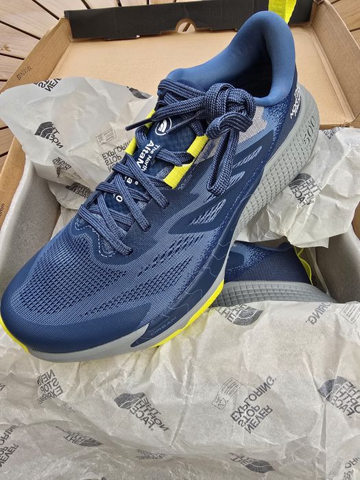 Adidasi The North Face Altamesa 500 42.5 noi