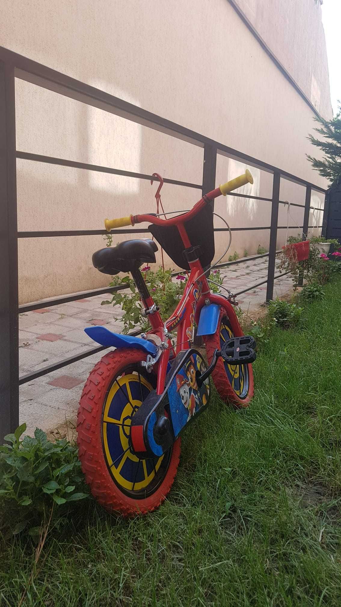 Bicicleta 14'', varsta 4-5 ani, inaltime 95-115 cm, PAW PATROL