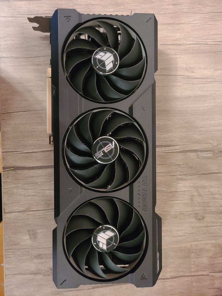 Asus RTX 4070 Ti Tuf Gaming OC (9 месяцев гарантия)