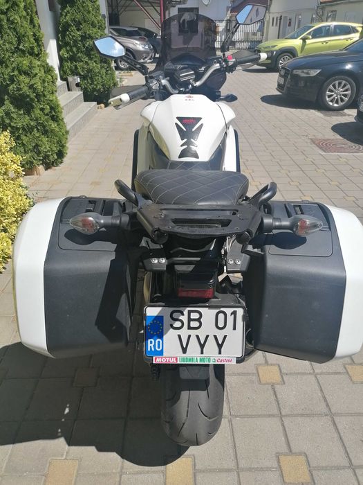 Vand Motocicleta Honda Vfr Crossrunner 800x ABS