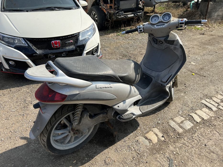 Piaggio Beverly 200