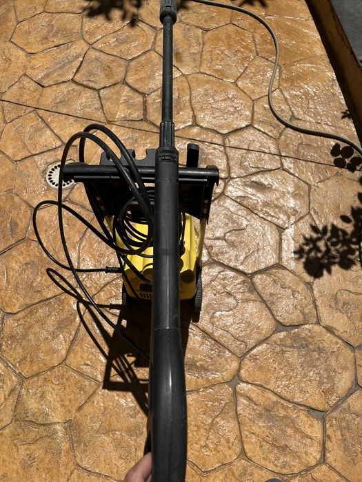 Aparat cu presiune Karcher 330