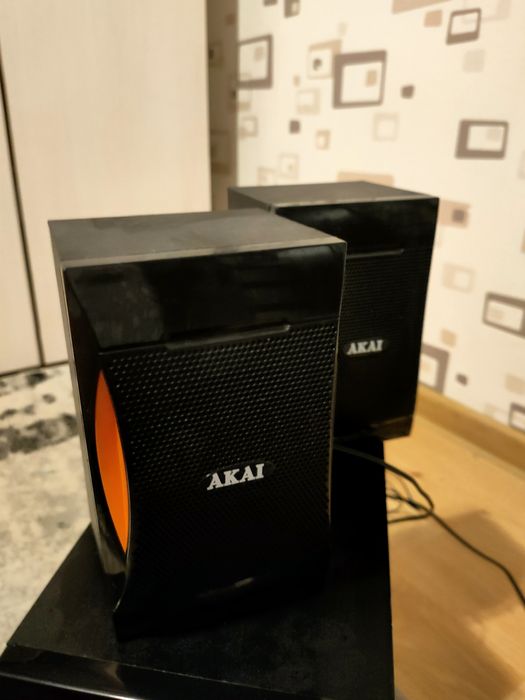 Akai SS032A-3515 2.1 bluetooth, USB, SD, radio, telecomanda