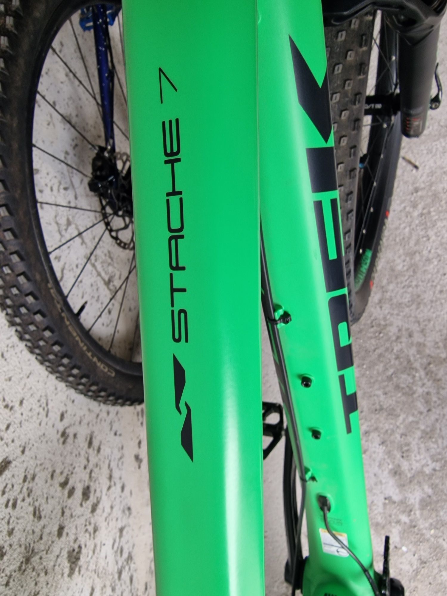 Fat bike велосипед Trek Stache 7
