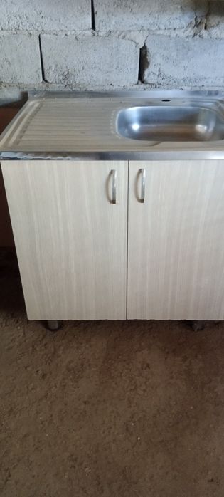 Продаётся кухонная мойка