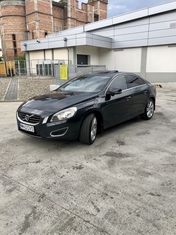 Volvo s60d5 2.4 215 cp