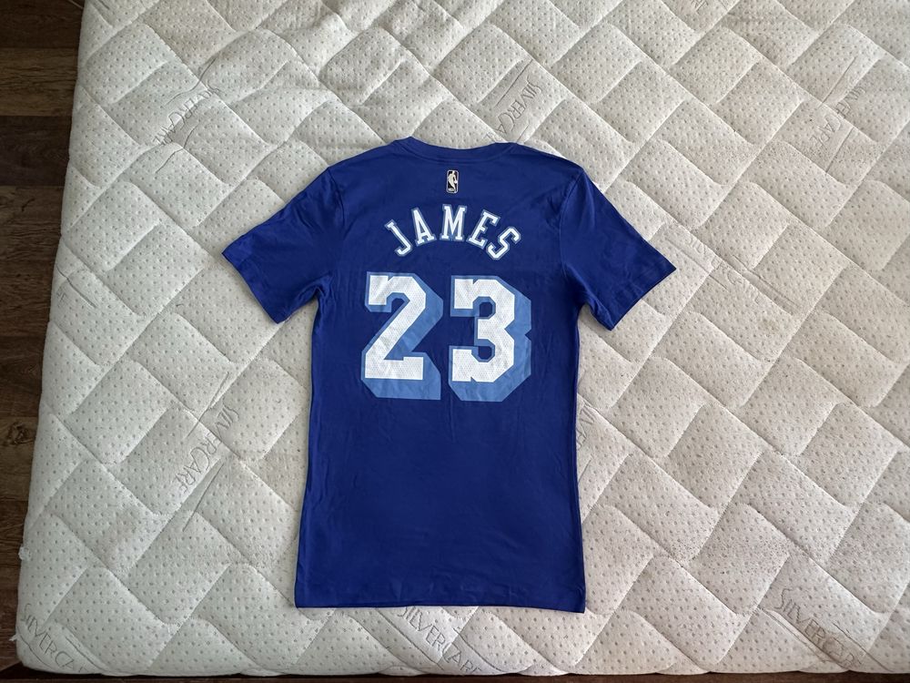 Nike LeBron James Los Angeles Lakers Hardwood Classic Edition T-Shirt
