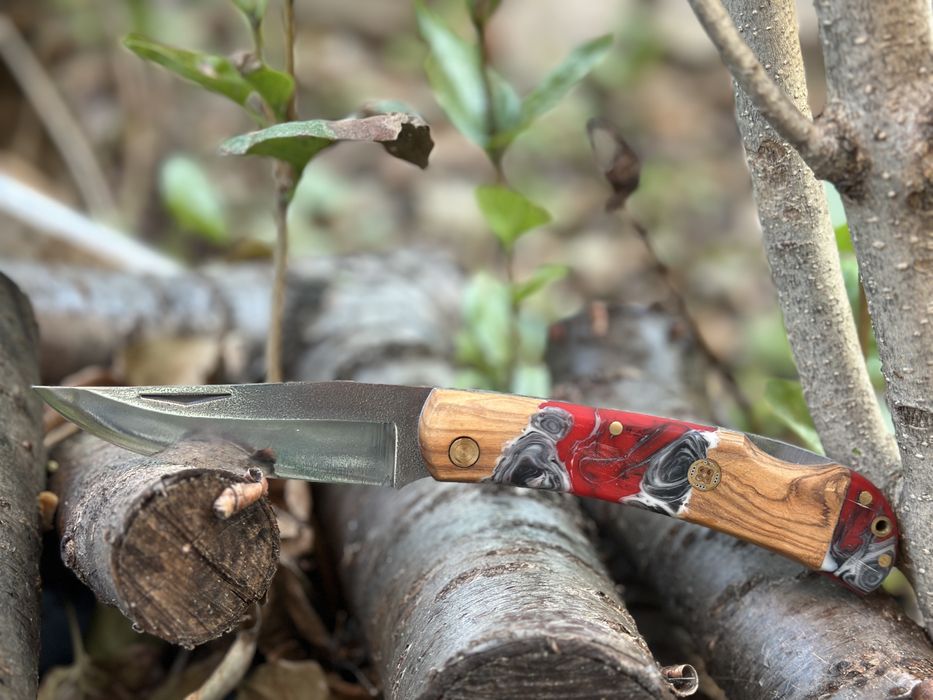 Сгъваем-нож-N690