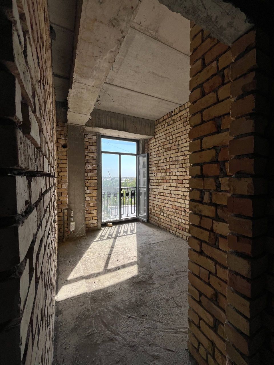 Продаётся 4-комнатная квартира в ЖК Qorasuv Residence