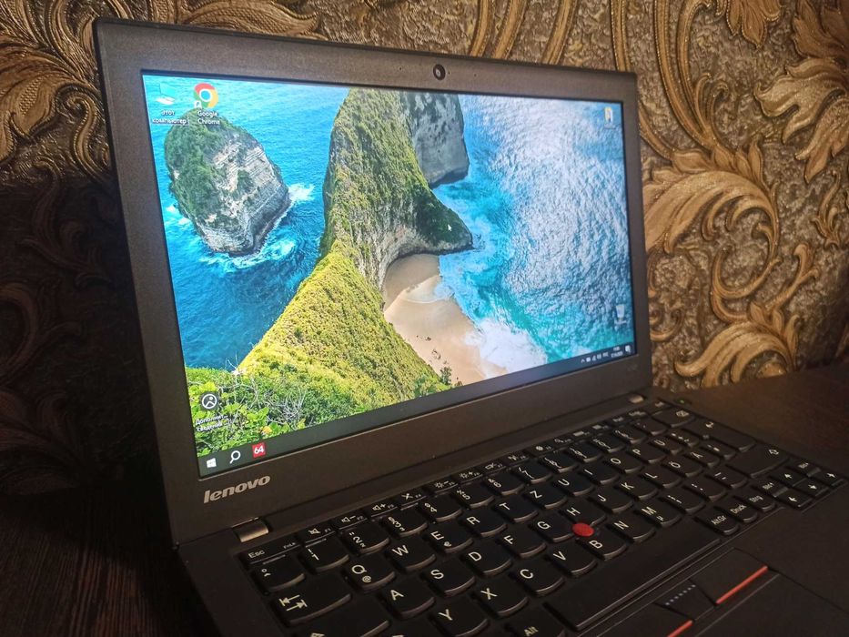 Профессиональный ноутбук ThinkPad X240 | I5, SSD 240GB, 8GB