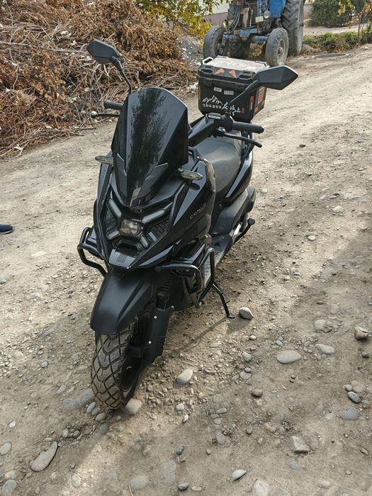 Skuter sotiladi srochna