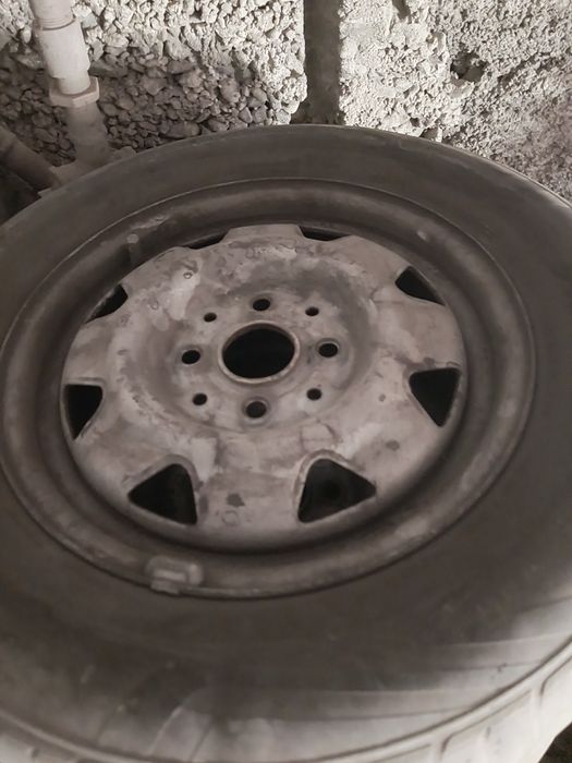 Продам колесо в  сборе на ауди