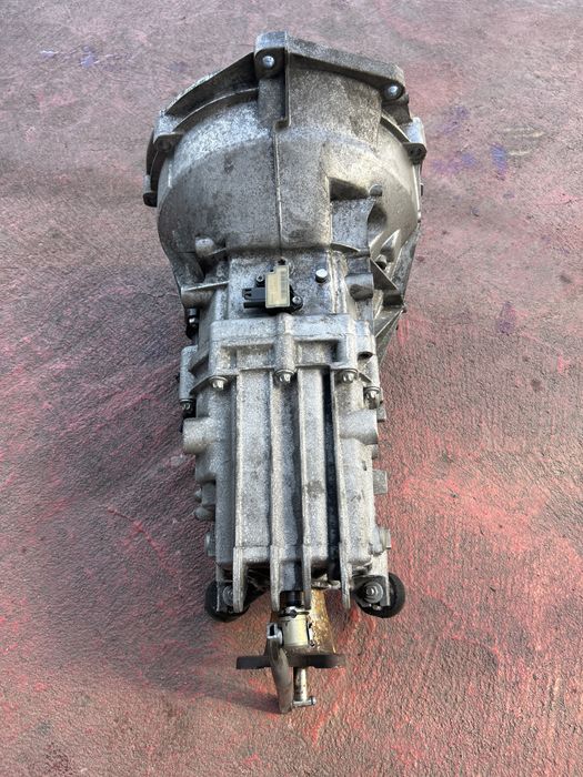 Cutie viteza manuala 6 trepte start stop Bmw e90 ,e91,e87 motor n47