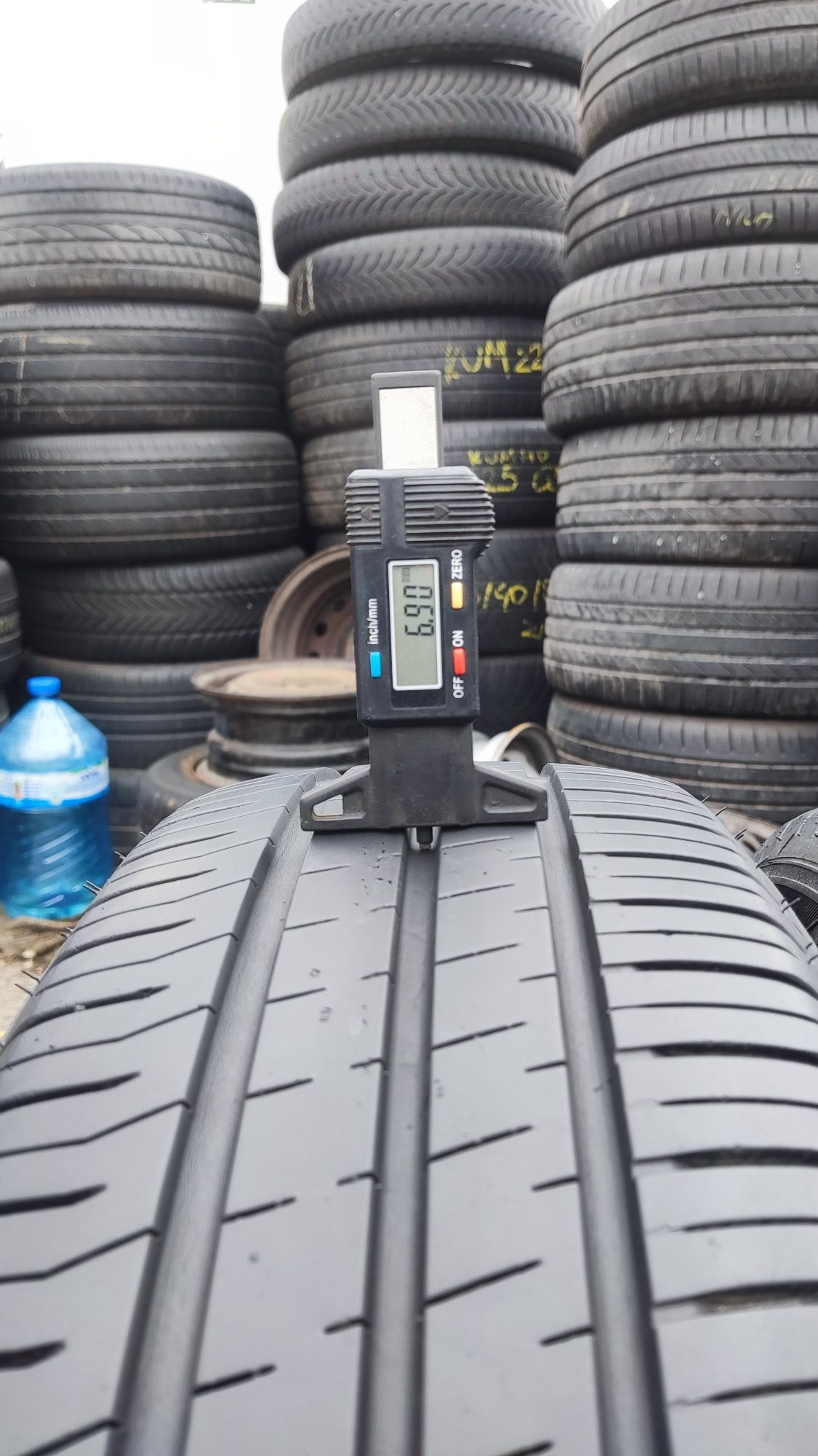 4бр. летни гуми 195/65/15 Falken Ziex
6.9mm
Добро състояние на гумите