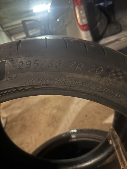 Michelin Pilot Sport 4s 295/35/20