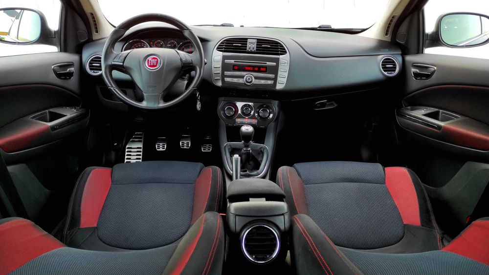 Fiat Bravo 2013, euro 5, comenzi, servo city, alcantara, PRET FIX!