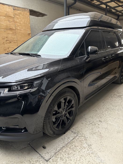 KIA CARNIVAL Hi Limousine 2023/45000$