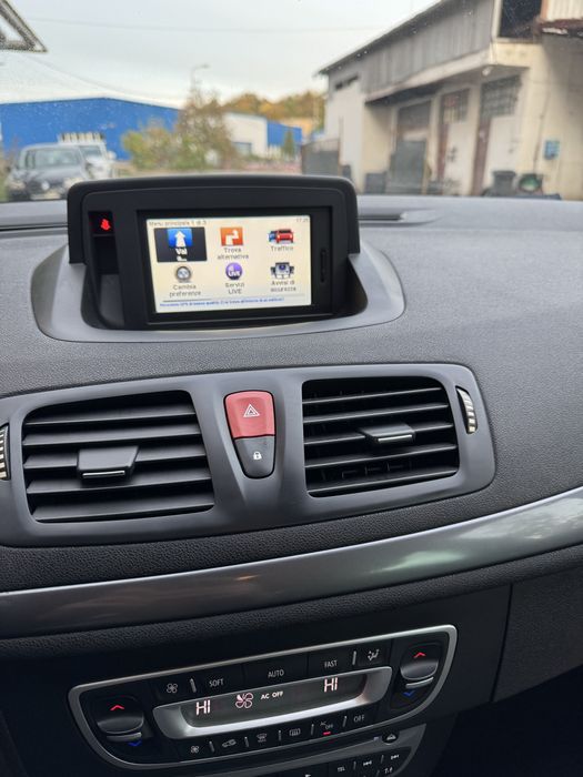 Renault megane  gt line 2012