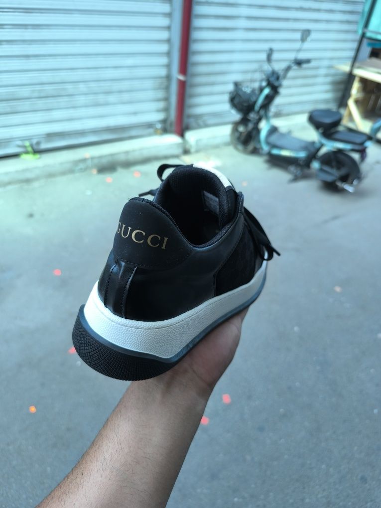 Gucci i calitate premium