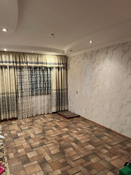 Сдается 3-х комнатная квартира на ул. Мирзо Улугбека