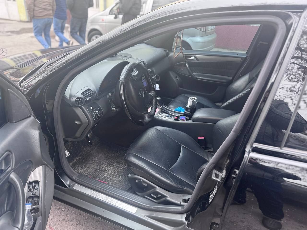 Mercedes c300 ideal