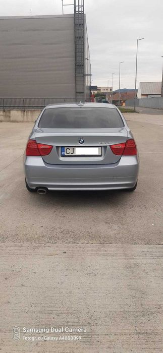 BNW 320 D 2010 184 CP