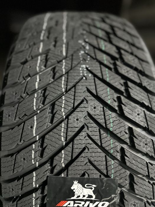 Зимен Спорт Пакет ARIVO 275/35R22 315/30R22 НОВ DOT 2753522  3153022