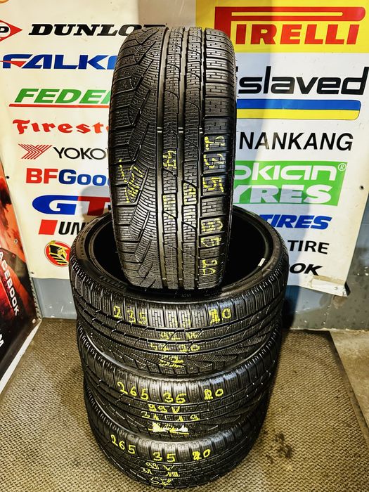 Set 235/35 R20 92W XL | 265/30 R20 99V  - Pirelli Sottozero M+S Oferta