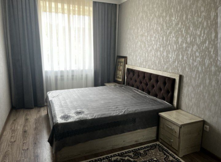 Sebzor gofur gulom metro bekati yonida