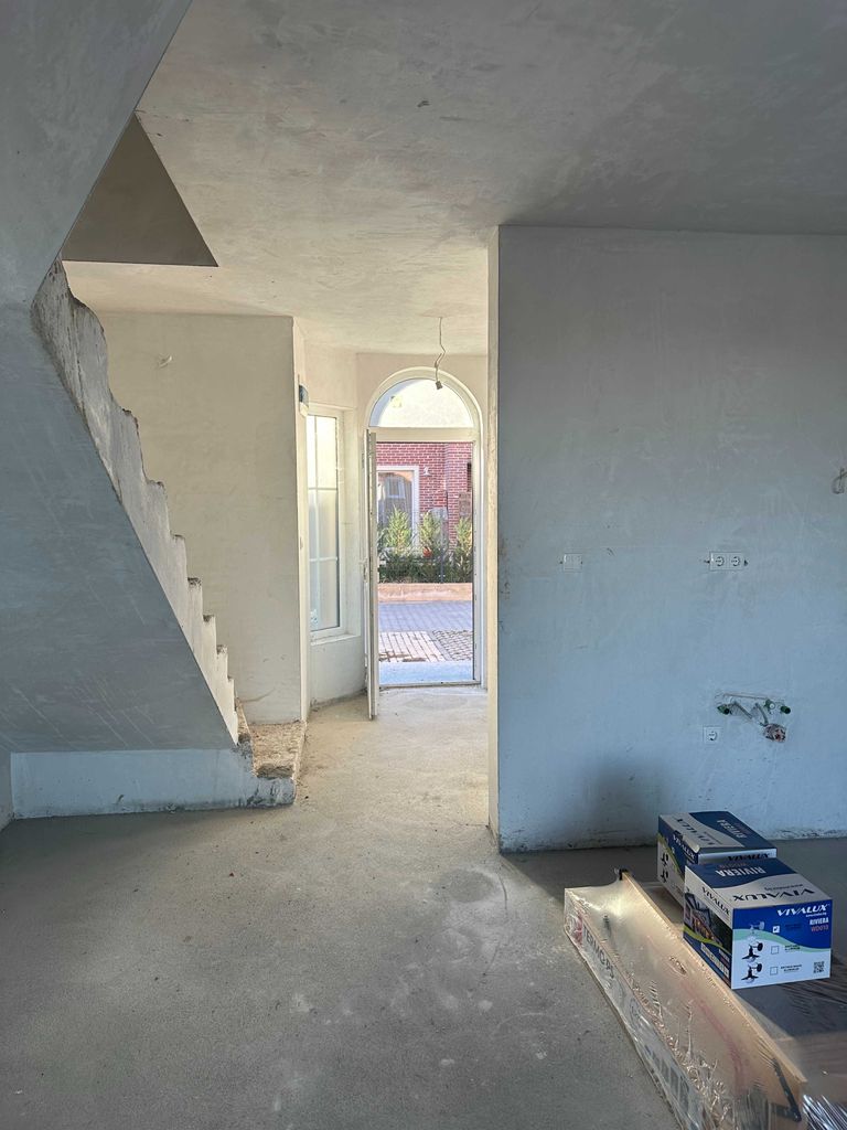 Продава се Къща в с. Скутаре, Област Пловдив - 94 кв.м за 1405 €/кв.м - Снимка #6