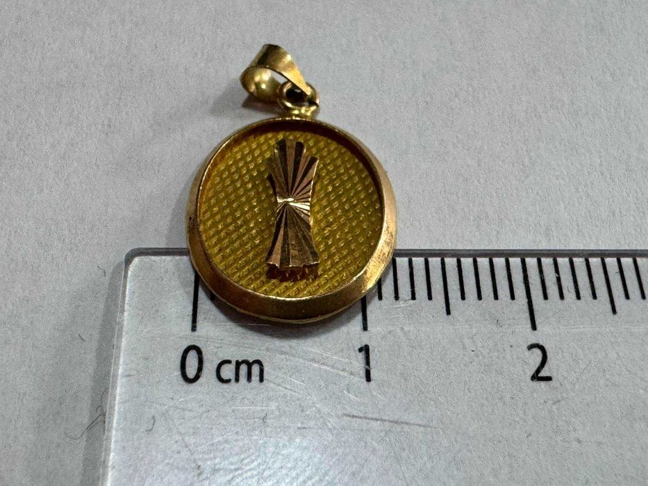 Златна висулка 14К