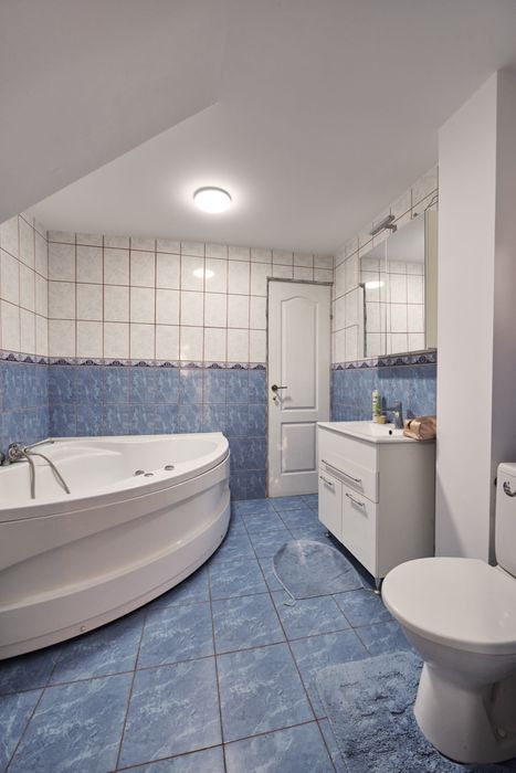 Casă P+E, 142mp, 3 dormitoare, living, teren 500mp, intrare Popricani