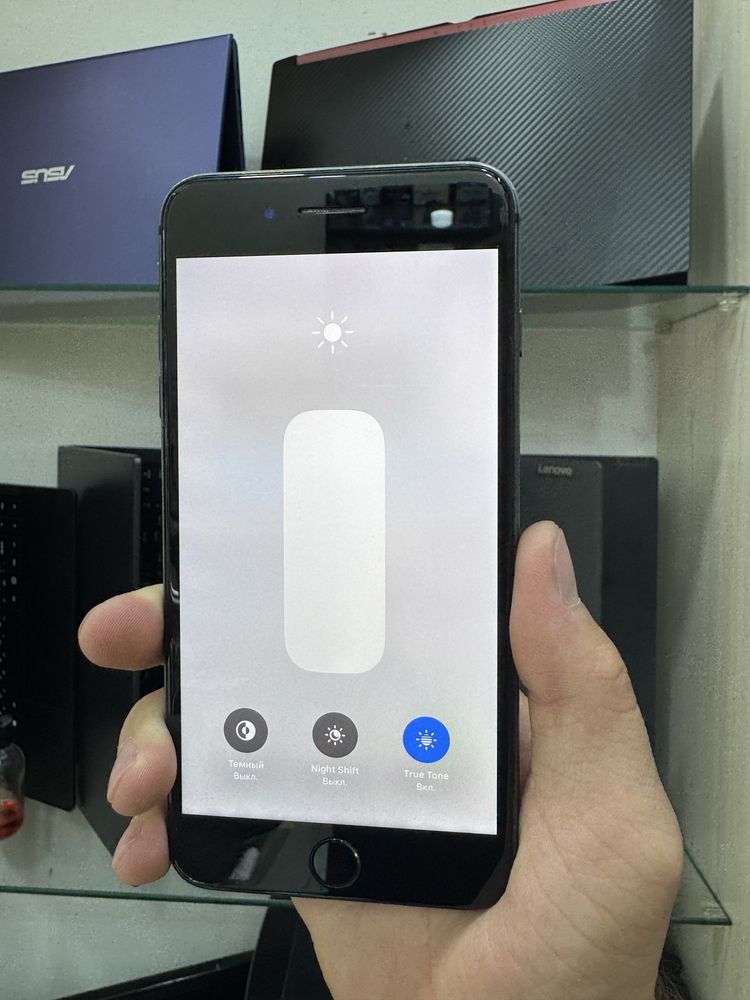 Iphone  8   plus