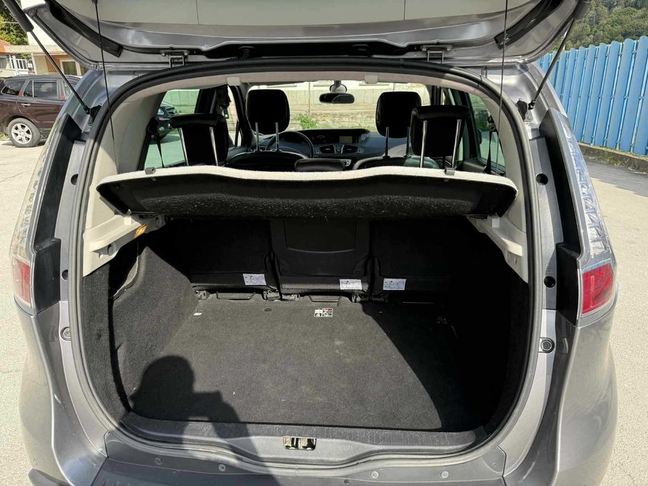 Рено Сценик 3 1.5 dci X-MODE 2012г.