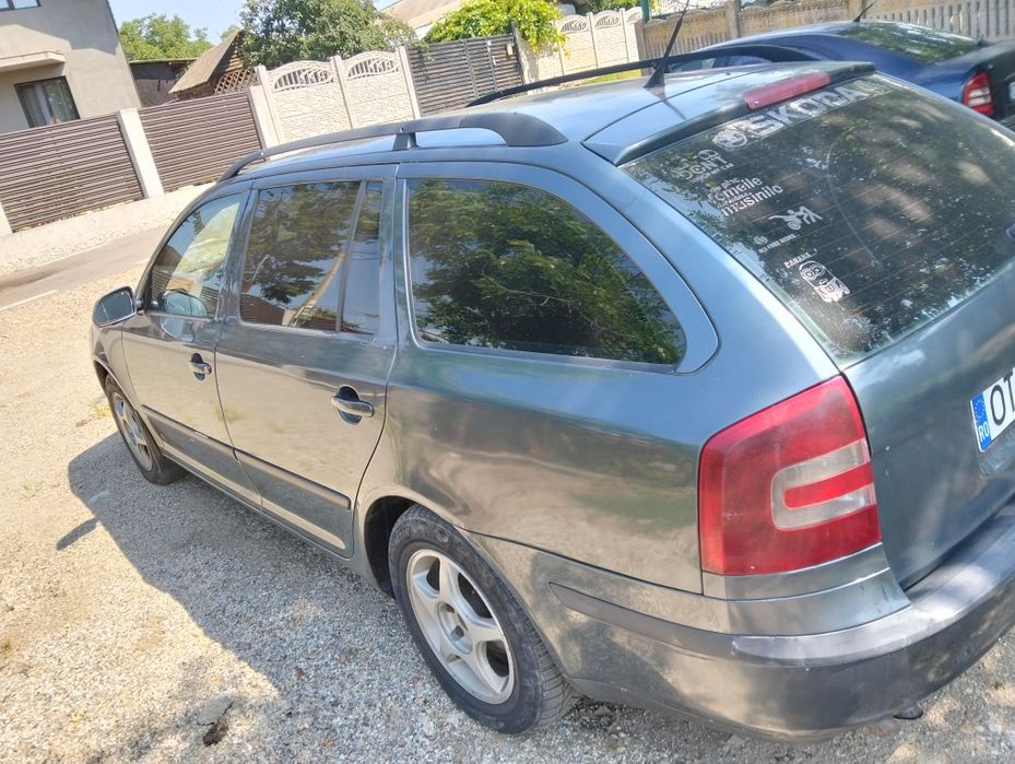 Vând Skoda Octavia 2