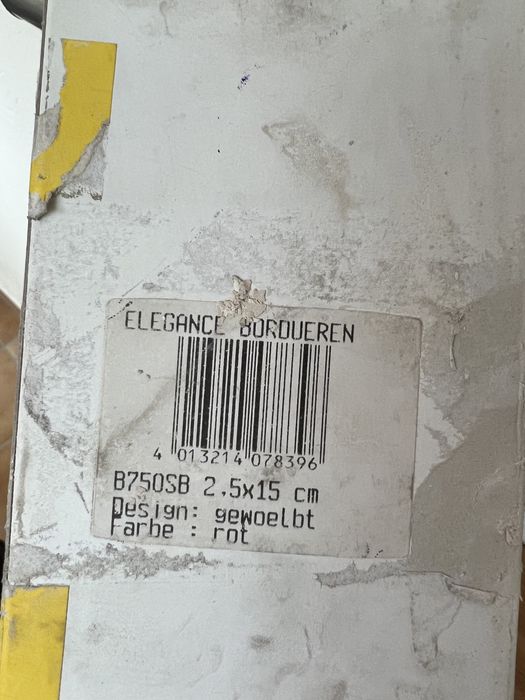 Bordura rosie ornamentala pentru faianta