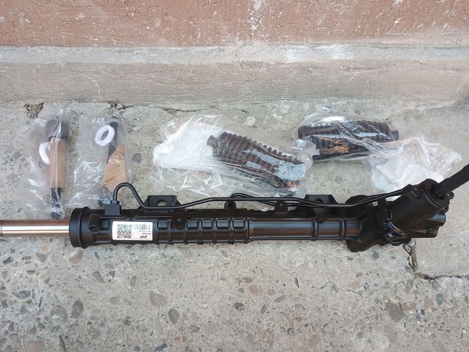 Vind Caseta de direcție noua Laguna 3