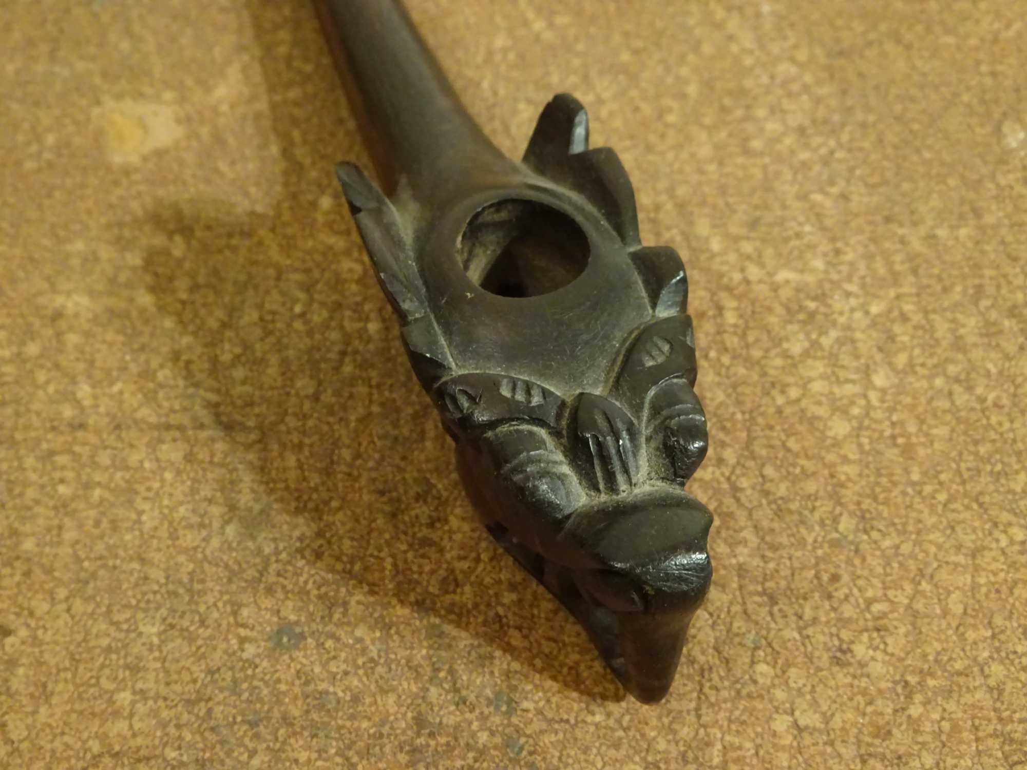 Pipa asiatica pentru tutun, cu Zeul Garuda |lemn sculptat| Veche, rara